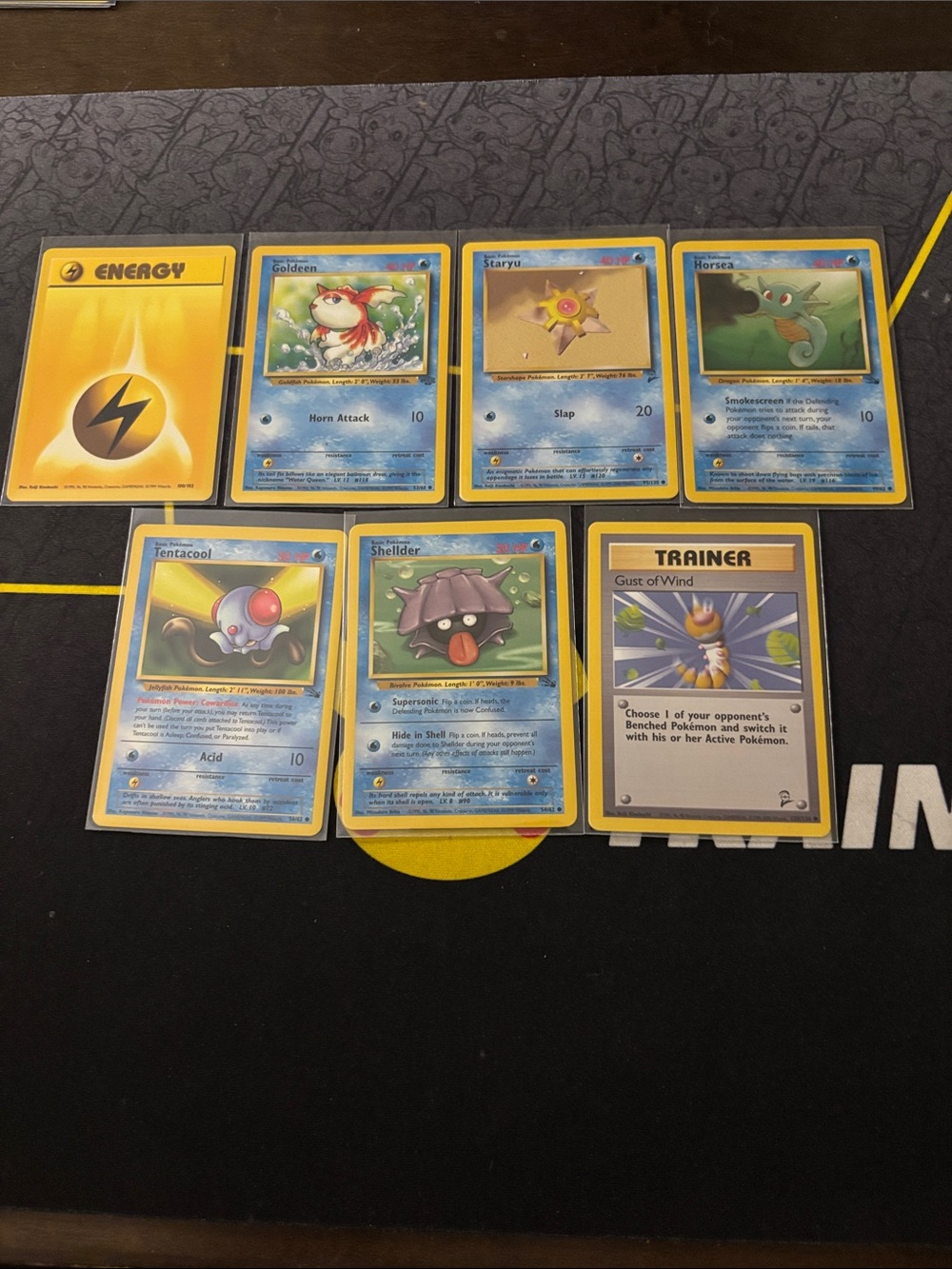 7 vintage Pokémon cards. 1999 Pokemon Water-Type Card Lot - Blue Collector Set